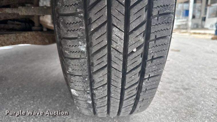 image for item EA2104 2008 Chevrolet Express 3500 box truck