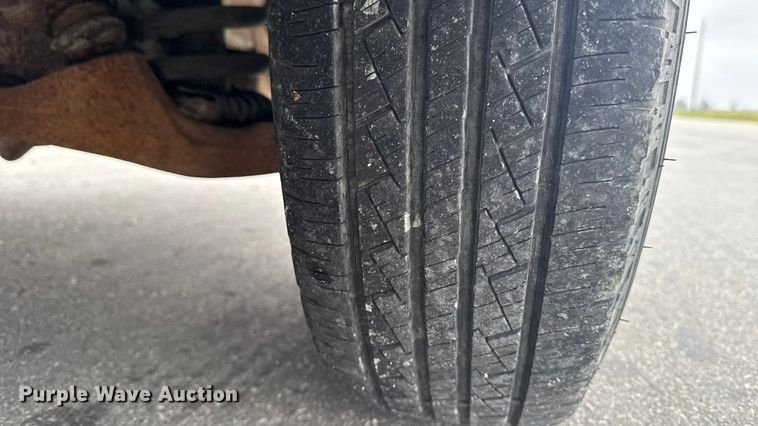 image for item EA2104 2008 Chevrolet Express 3500 box truck