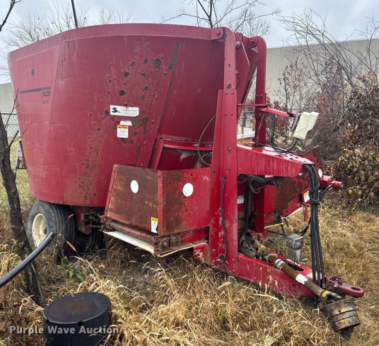 image for item EA2126 Jaylor 3425 bale processor