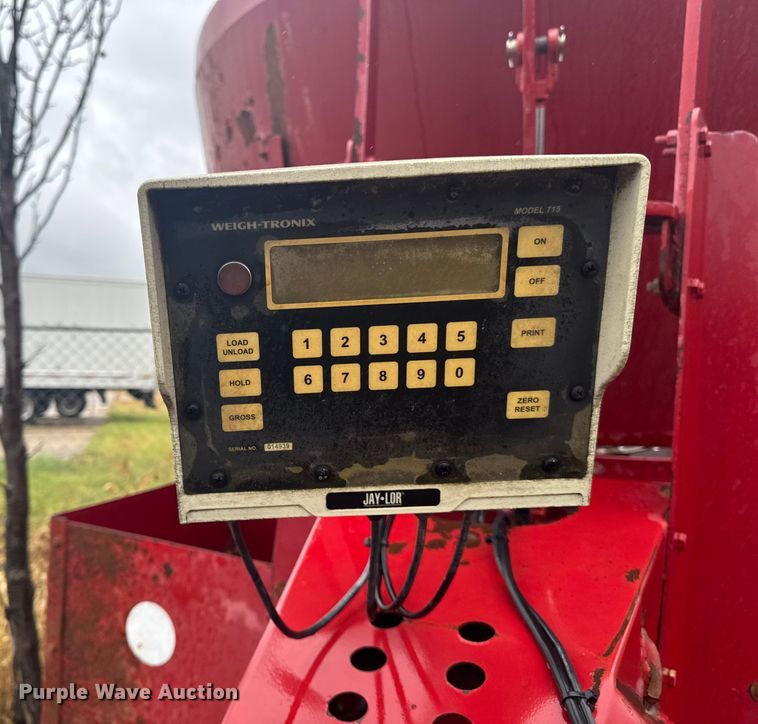 image for item EA2126 Jaylor 3425 bale processor