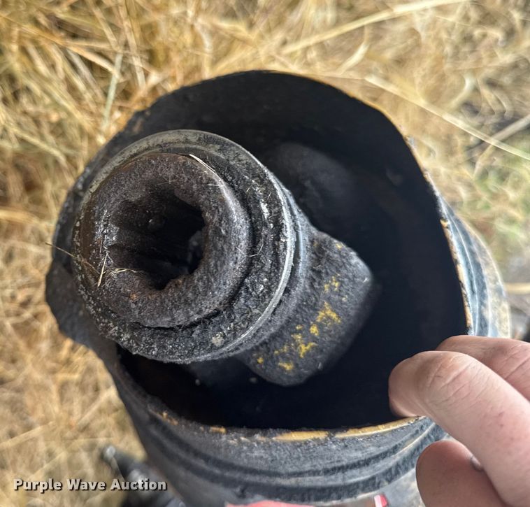 image for item EA2126 Jaylor 3425 bale processor