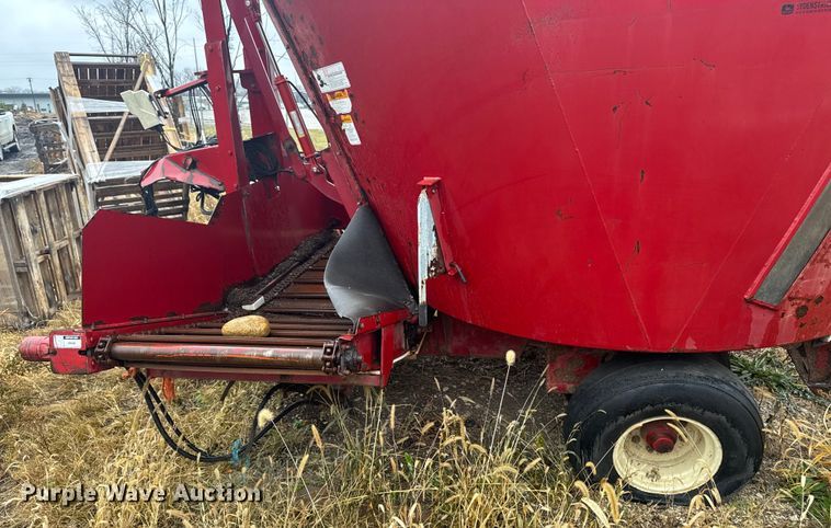 image for item EA2126 Jaylor 3425 bale processor