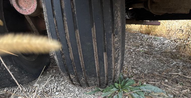 image for item EA2126 Jaylor 3425 bale processor