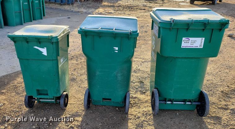 image for item EA2758 (75) trash bins