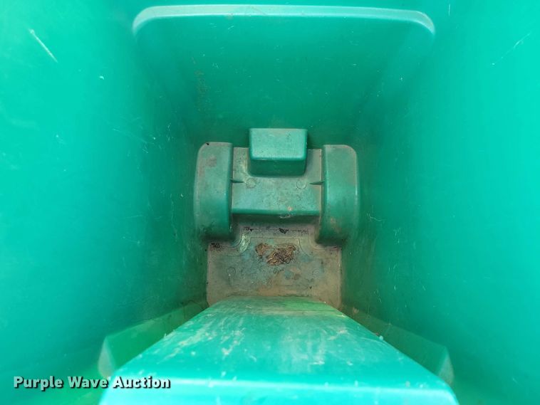 image for item EA2758 (75) trash bins