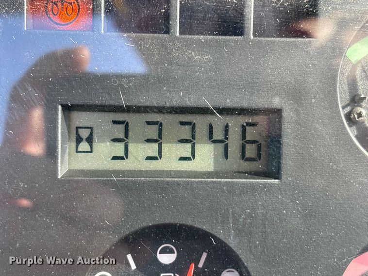 image for item EA7037 2010 Hyster H360HD forklift