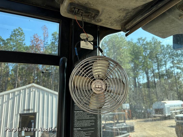 image for item EA7037 2010 Hyster H360HD forklift