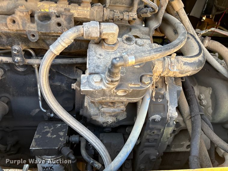 image for item EA7037 2010 Hyster H360HD forklift