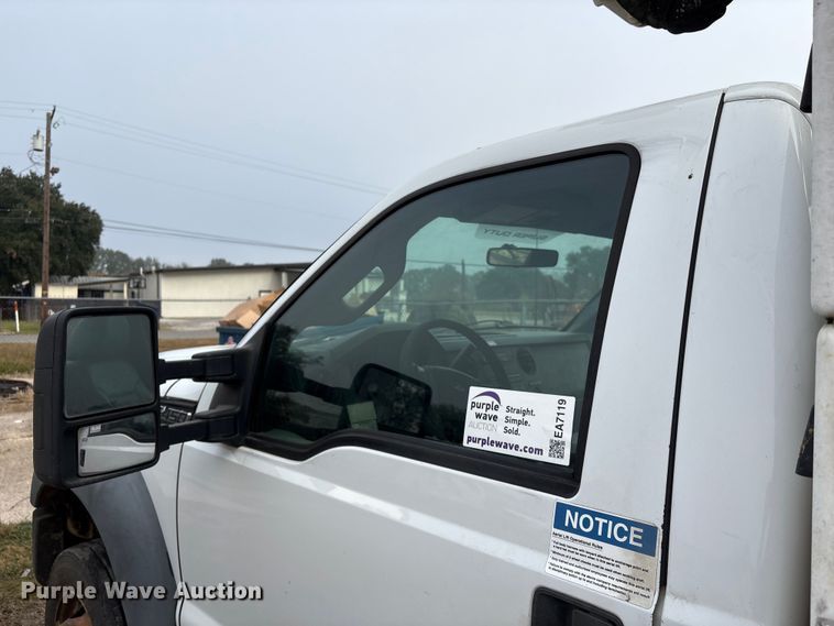 image for item EA7119 2011 Ford F450 Super Duty bucket truck