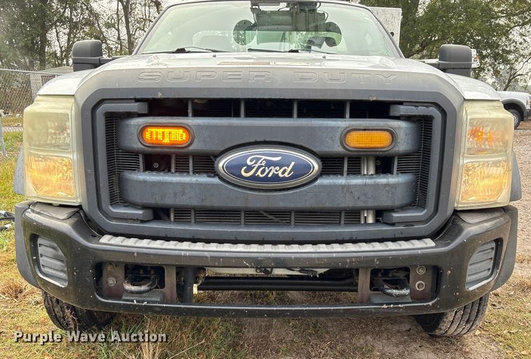 image for item EA7119 2011 Ford F450 Super Duty bucket truck