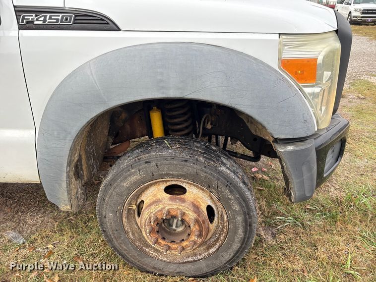 image for item EA7119 2011 Ford F450 Super Duty bucket truck