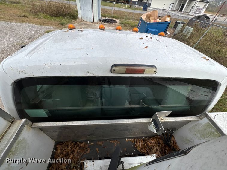 image for item EA7119 2011 Ford F450 Super Duty bucket truck