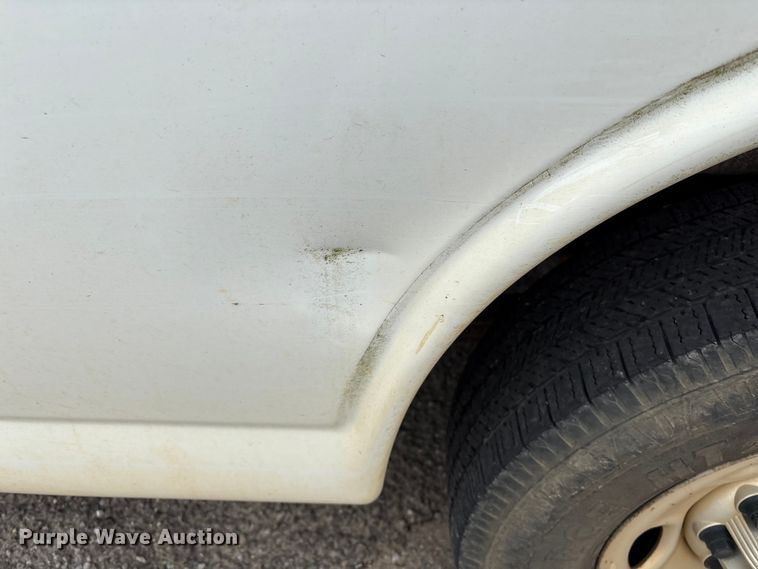 image for item EA7127 2014 Chevrolet Express 3500 van