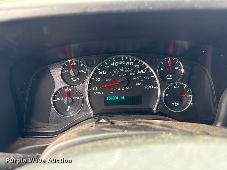 image for item EA7127 2014 Chevrolet Express 3500 van