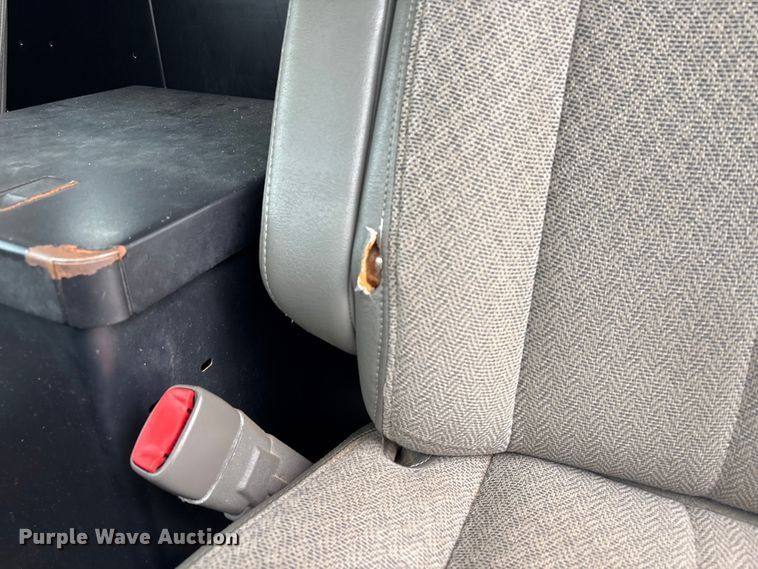 image for item EA7127 2014 Chevrolet Express 3500 van