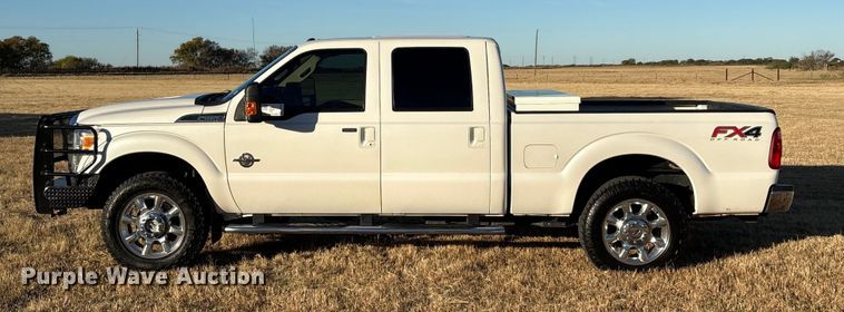 image for item EA7740 2015 Ford F250 Super Duty Crew Cab pickup truck