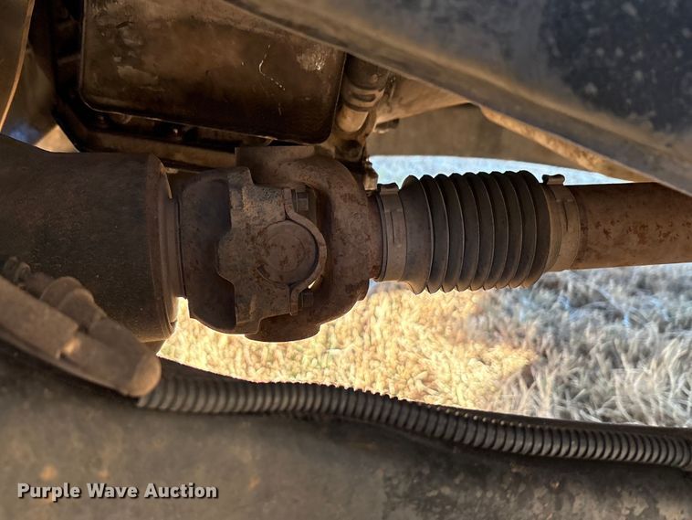 image for item EA7740 2015 Ford F250 Super Duty Crew Cab pickup truck