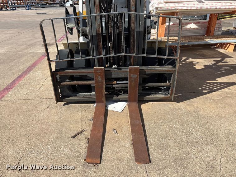 image for item EA7742 2015 Nissan PF80YLP forklift