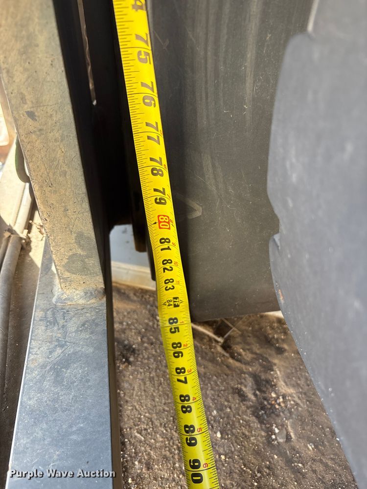 image for item EA7742 2015 Nissan PF80YLP forklift