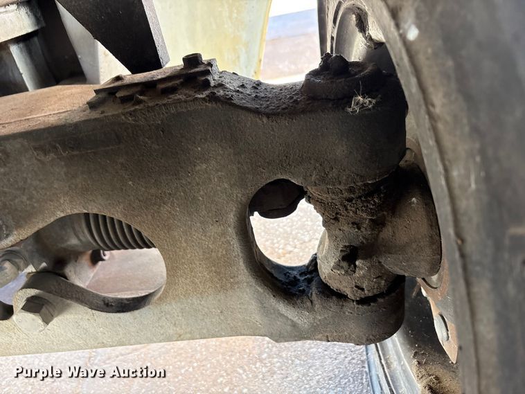 image for item EA7742 2015 Nissan PF80YLP forklift