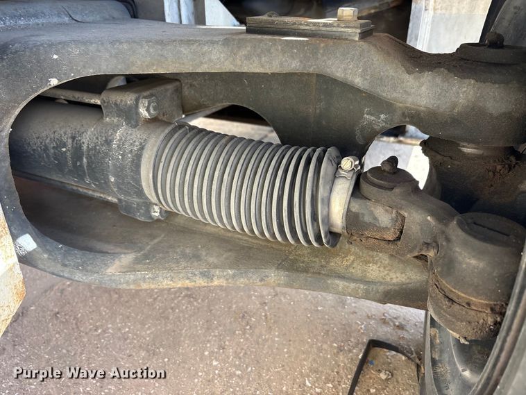 image for item EA7742 2015 Nissan PF80YLP forklift