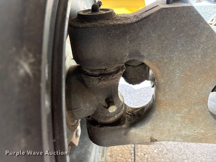 image for item EA7742 2015 Nissan PF80YLP forklift