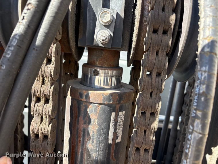 image for item EA7742 2015 Nissan PF80YLP forklift