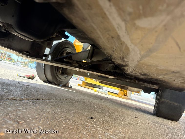 image for item EA7742 2015 Nissan PF80YLP forklift