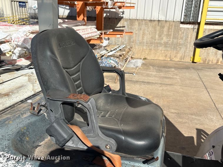 image for item EA7742 2015 Nissan PF80YLP forklift