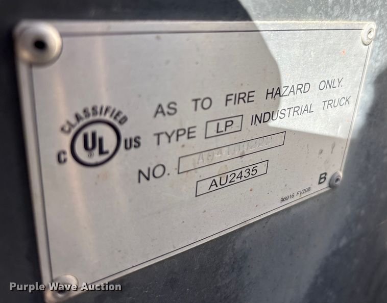 image for item EA7742 2015 Nissan PF80YLP forklift