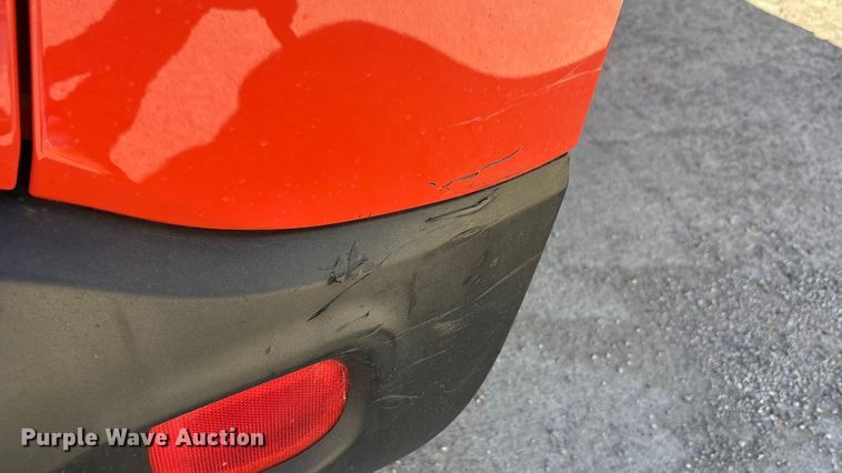 image for item EA7743 2018 Jeep Renegade SUV