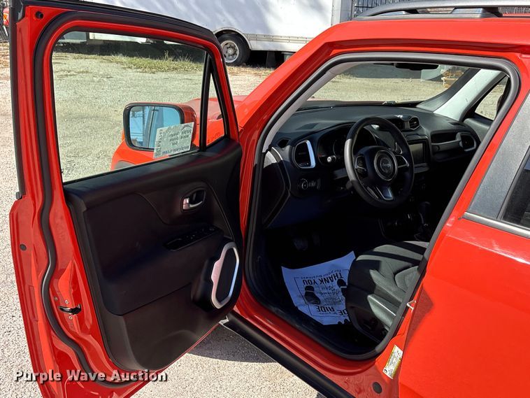 image for item EA7743 2018 Jeep Renegade SUV