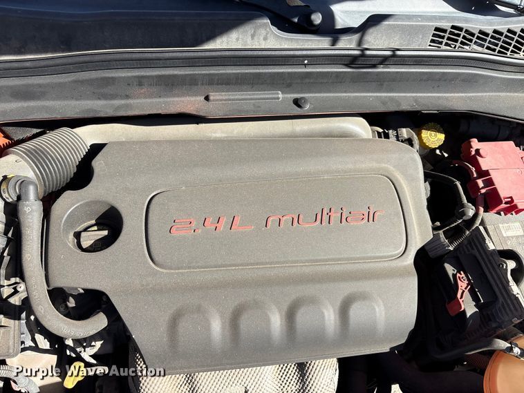 image for item EA7743 2018 Jeep Renegade SUV