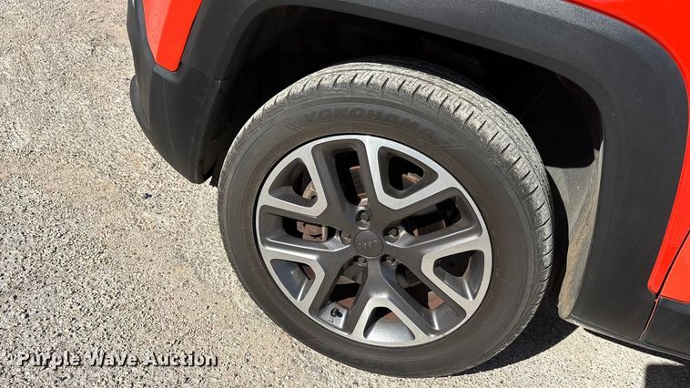 image for item EA7743 2018 Jeep Renegade SUV