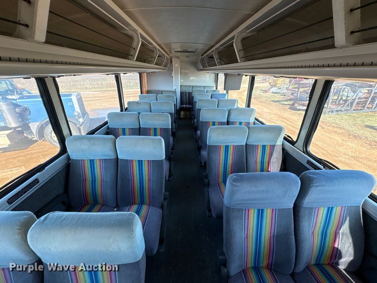 image for item EA7781 1993 MCI MC-12 coach bus