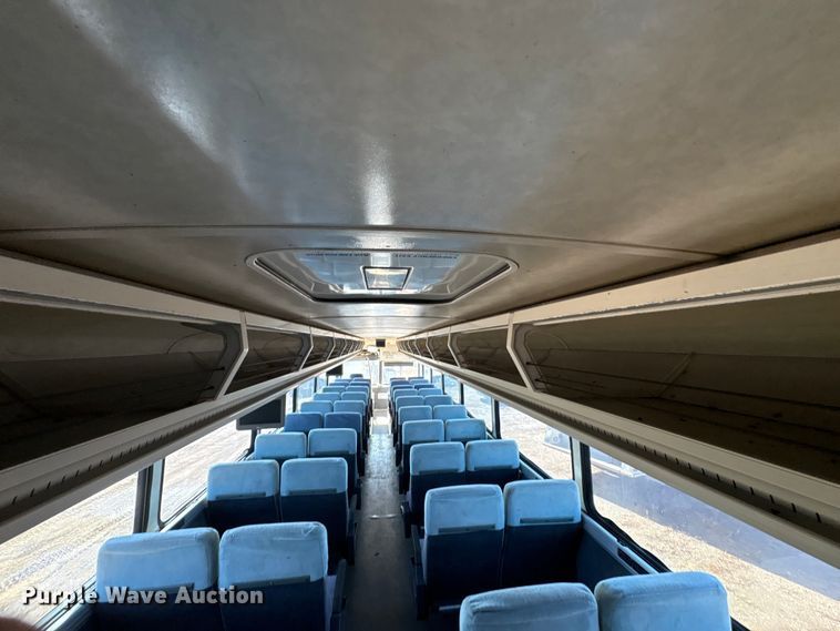 image for item EA7781 1993 MCI MC-12 coach bus