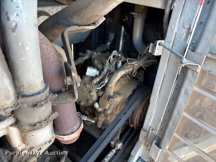 image for item EA7781 1993 MCI MC-12 coach bus