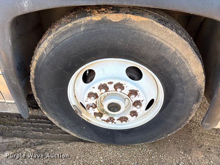 image for item EA7781 1993 MCI MC-12 coach bus