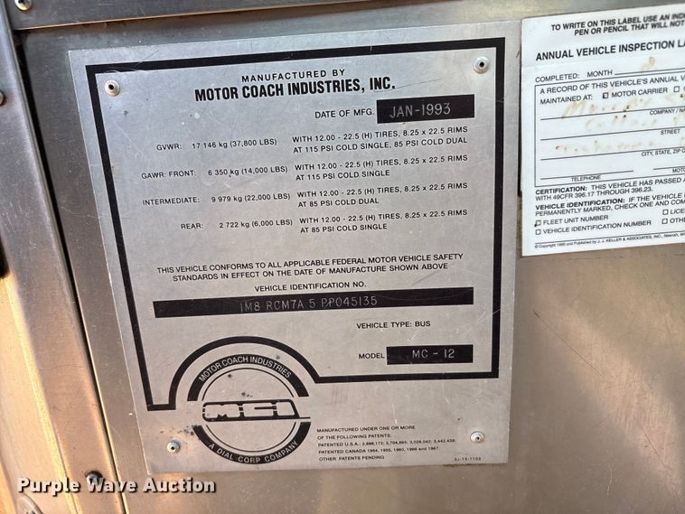 image for item EA7781 1993 MCI MC-12 coach bus