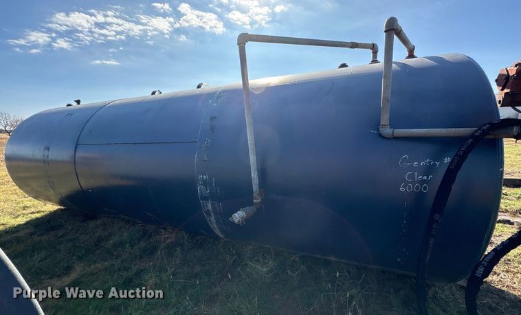 image for item EA7784 Diesel tank