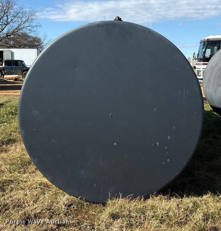 image for item EA7784 Diesel tank