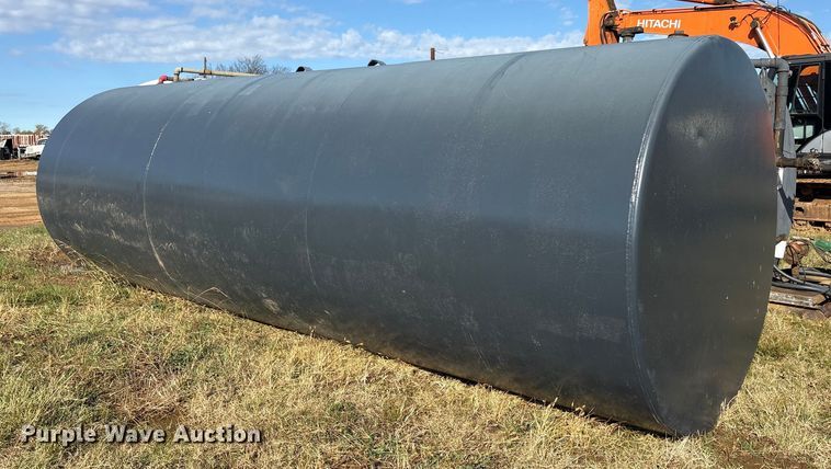 image for item EA7784 Diesel tank