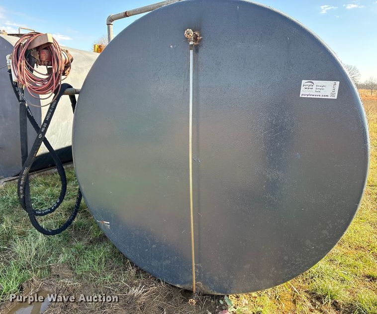 image for item EA7784 Diesel tank