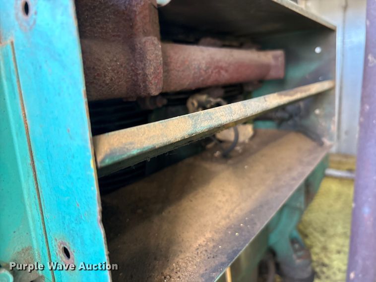 image for item EA7786 1987 Ford F8000 utility / service truck