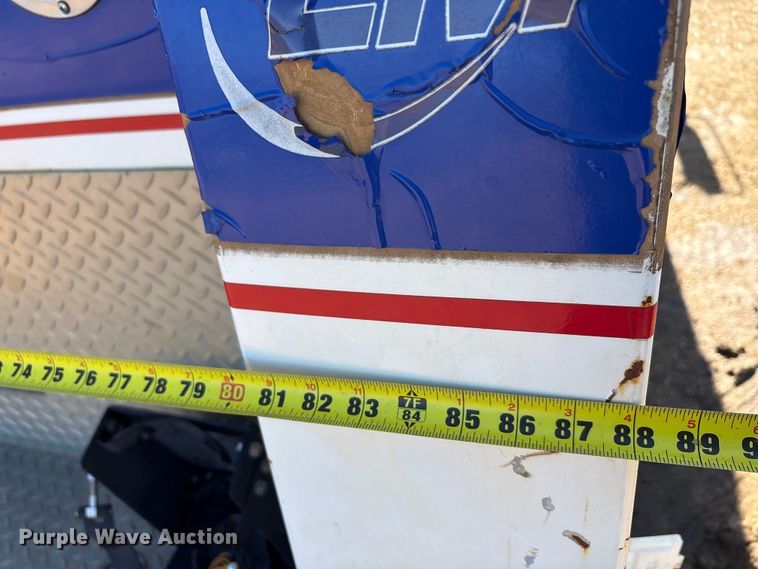 image for item EA7786 1987 Ford F8000 utility / service truck