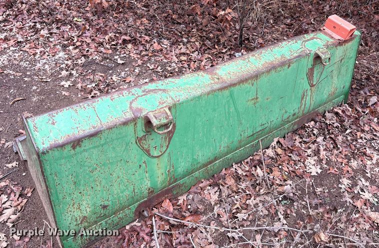 image for item EA7788 2004 John Deere 5520 tractor