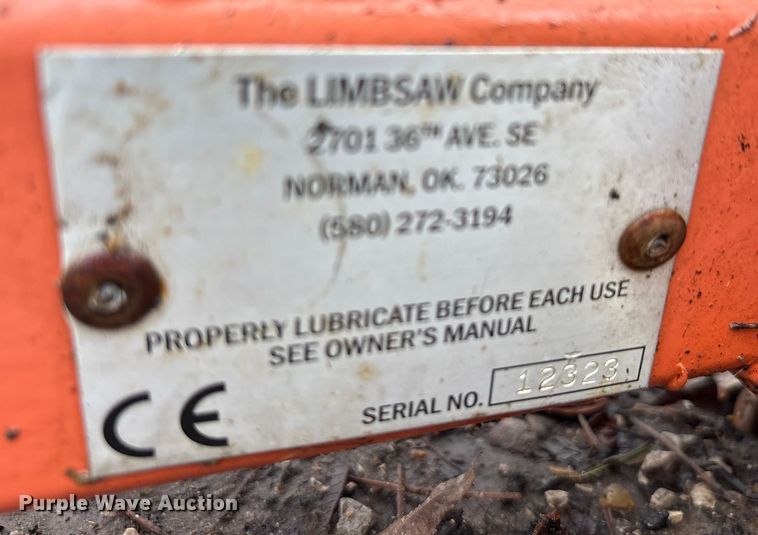 image for item EA7788 2004 John Deere 5520 tractor