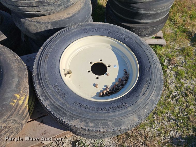 image for item EB8459 (6) pallets of tires and wheels