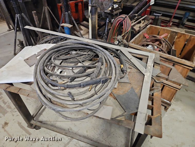 image for item EB8461 Tools