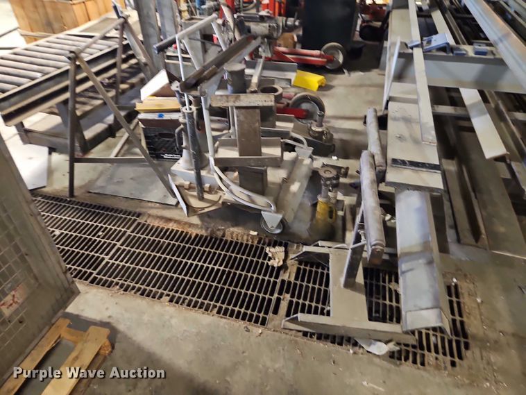 image for item EB8461 Tools